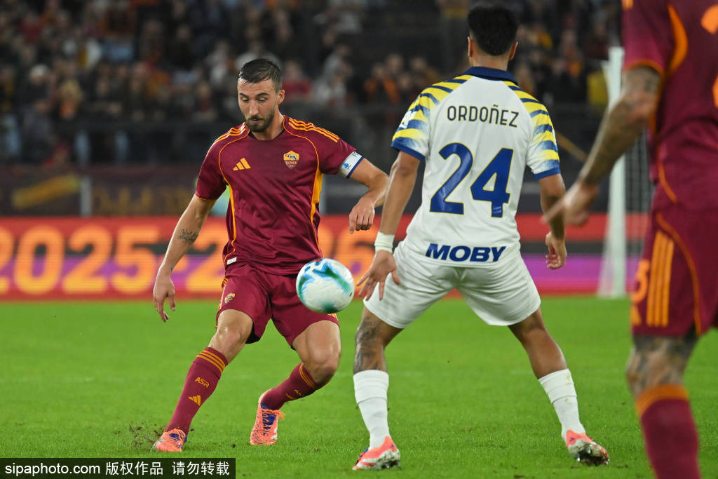 3676天!罗马单独领跑意甲积分榜,上一次做到已经是10年前